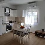 Bella Apartamento Pula